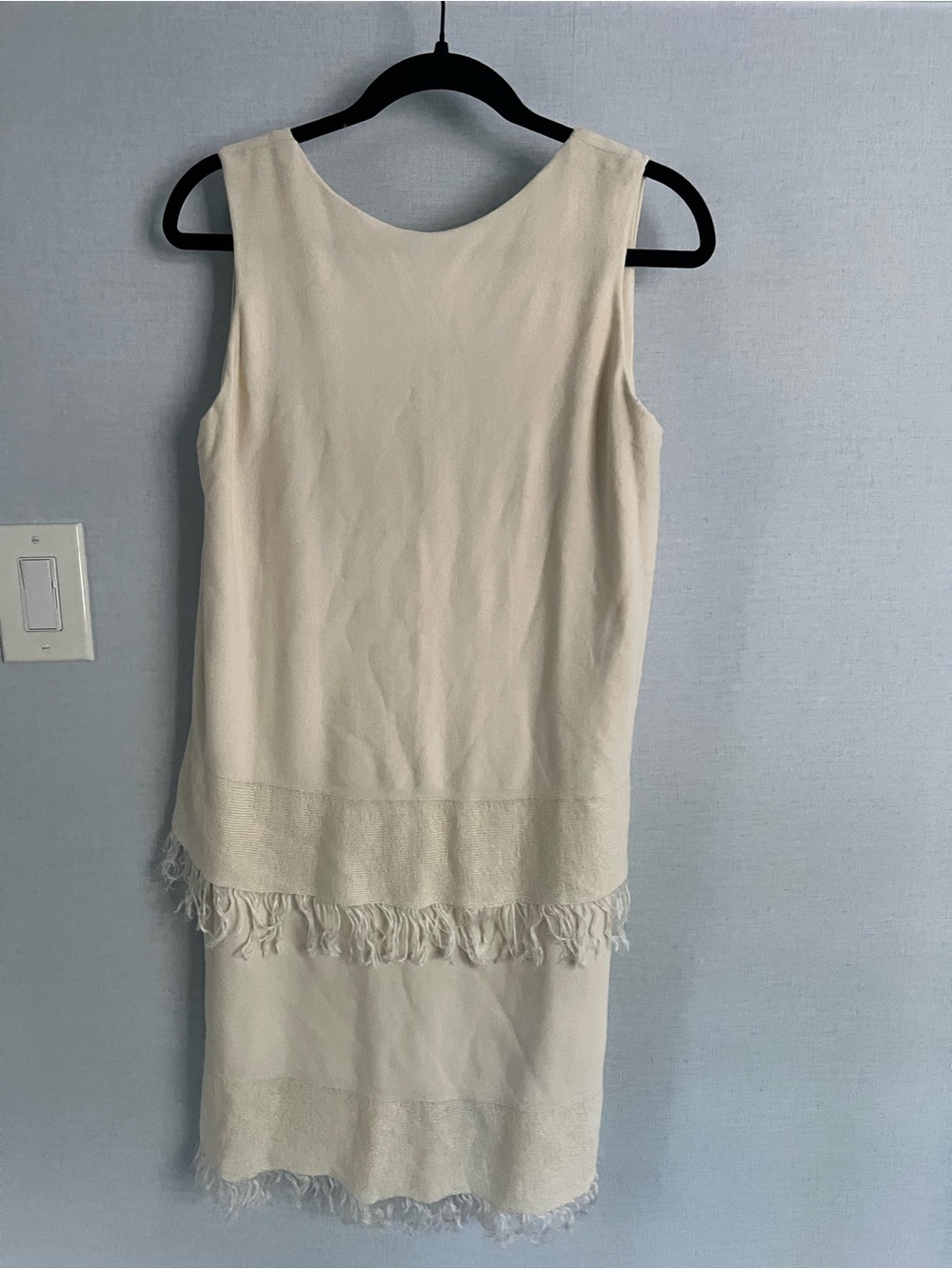 Theory NWOT Sleeveless Cream Fringe Sheath Dress, sz L